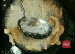 Illustration of how to make small crispy pork (New Year flavor) 4