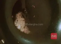 Illustration of how to cook pork ribs and potatoes 3