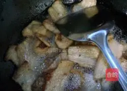 Illustration of Sichuan Twice-cooked Pork 4