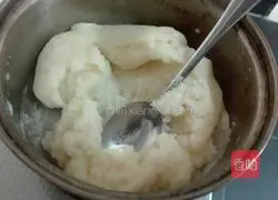 Illustration of how to make lightning puffs 7