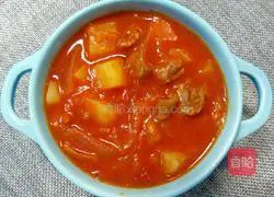 Illustration of how to make fragrant borscht soup 14