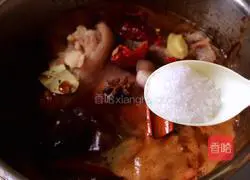 Illustration of how to make pork elbows in sauce 7