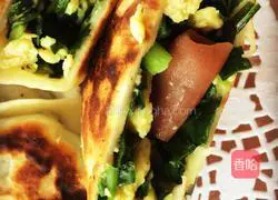 Illustration of how to make sea sausage, egg and leek box 11