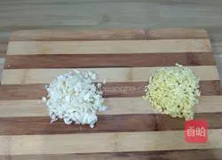 Illustration of home-style boiled pork slices 6