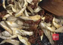  Illustration of how to mix jadeite 6