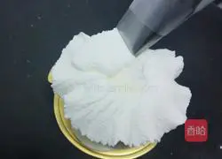 Raspberry White Chocolate Mousse Recipe Illustration 18