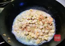 Illustration of how to make scallop soup 4