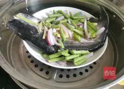Steamed Basa Fish Illustration of how to do it 7