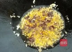 Illustration of how to make salted braised pork (salted braised pork) 9