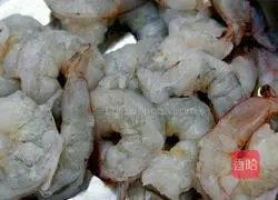 Illustration of how to make fried shrimps 1