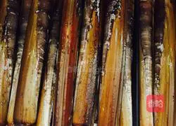 Illustration of how to make garlic vermicelli and razor clam king 1