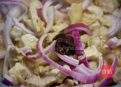 Great meal! Illustration of how to make stir-fried pork with spicy cabbage 6