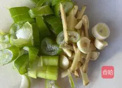 Illustration of how to make salt and pepper shrimp crawlers 3