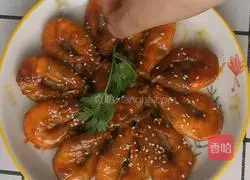 Illustration of braised prawns in oil 14