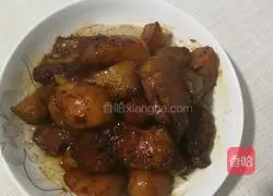 Illustration of braised pork with potatoes 9