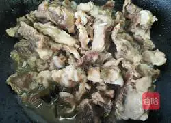 Curry Beef Crispy Bones Recipe Illustration 3