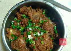 Illustration of how to make steamed spicy eggplant with steamed pork ribs with flour 6