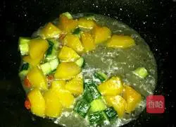 Illustration of how to make pumpkin soup 5 