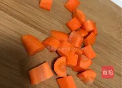 Illustration of how to make curry chicken rice 1