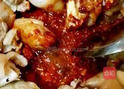 Illustration of how to make pork trotters with flavor sauce 5