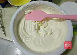 Illustration of how to make the six-inch fruit cream cake 2