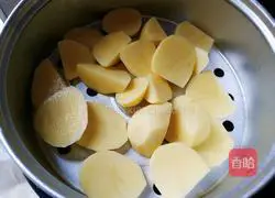 Chicken Avocado Mashed Potato Recipe Illustration 2