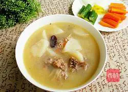 Illustration of how to make sour radish and old duck soup hot pot 8