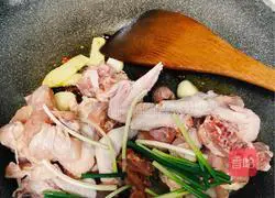 Taste of China - Fragrant Yongping Braised Chicken Recipe Illustration 3