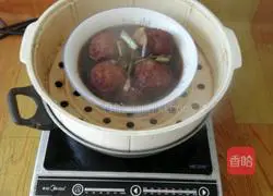 Illustration of how to make Egg Sixi Meatballs 10