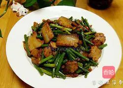 Illustration of the recipe of twice-cooked pork with garlic moss 12