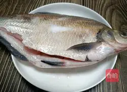 Braised Wuchang fish recipe 3
