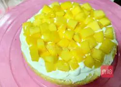 Illustration of how to make eight-inch fruit cream cake 2