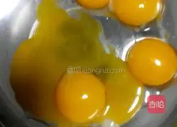 Illustration of how to make seven-inch cream cake 1