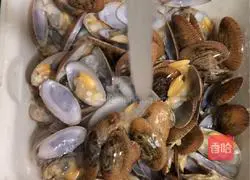 Illustration of how to make fried scallops with mushroom sauce 5