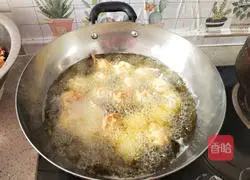 Illustration of how to make radish meatballs 7