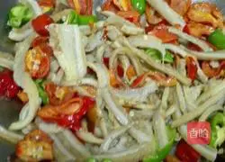 Illustration of how to make stir-fried tripe 5