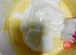 Strawberry Cream Cake Roll Recipe Illustration 11