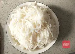 Illustration of how to make radish balls 4