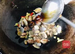 Illustration of how to make double pepper clams 6