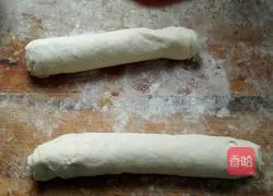 Illustration of how to make hand-torn biscuits 3