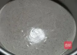 Two-color chocolate mousse cake recipe 7