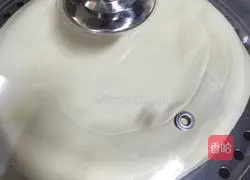 Thin Illustration of how to make paper spring cakes 5