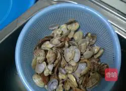 Illustration of how to stir-fry huajia 4