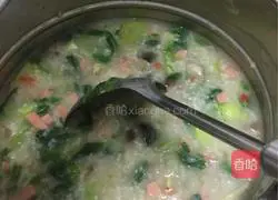Preserved egg and lean meat porridge.Recipe 4