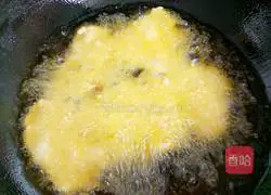 Illustration of how to make authentic Northeastern pot-wrapped pork 9