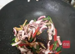 Illustration of how to make fried squid tentacles with pepper 11
