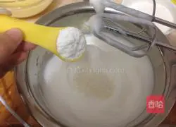 Cocoa Cream Cake Roll Recipe Illustration 5