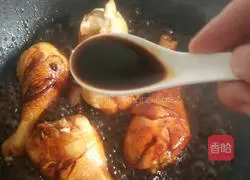Illustration of how to make simple braised chicken legs 5