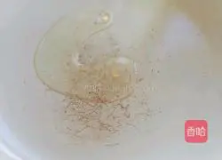 Illustration of how to cook yellow croaker in pot 6