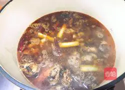 Sichuan Style - Braised Carrot Sausage Recipe Illustration 12